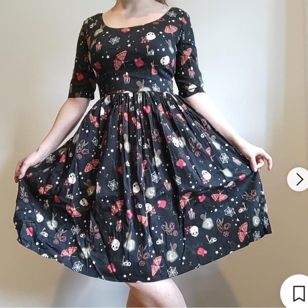 Collectif Black and Pink Halloween/witchy print Midi Dress 4X